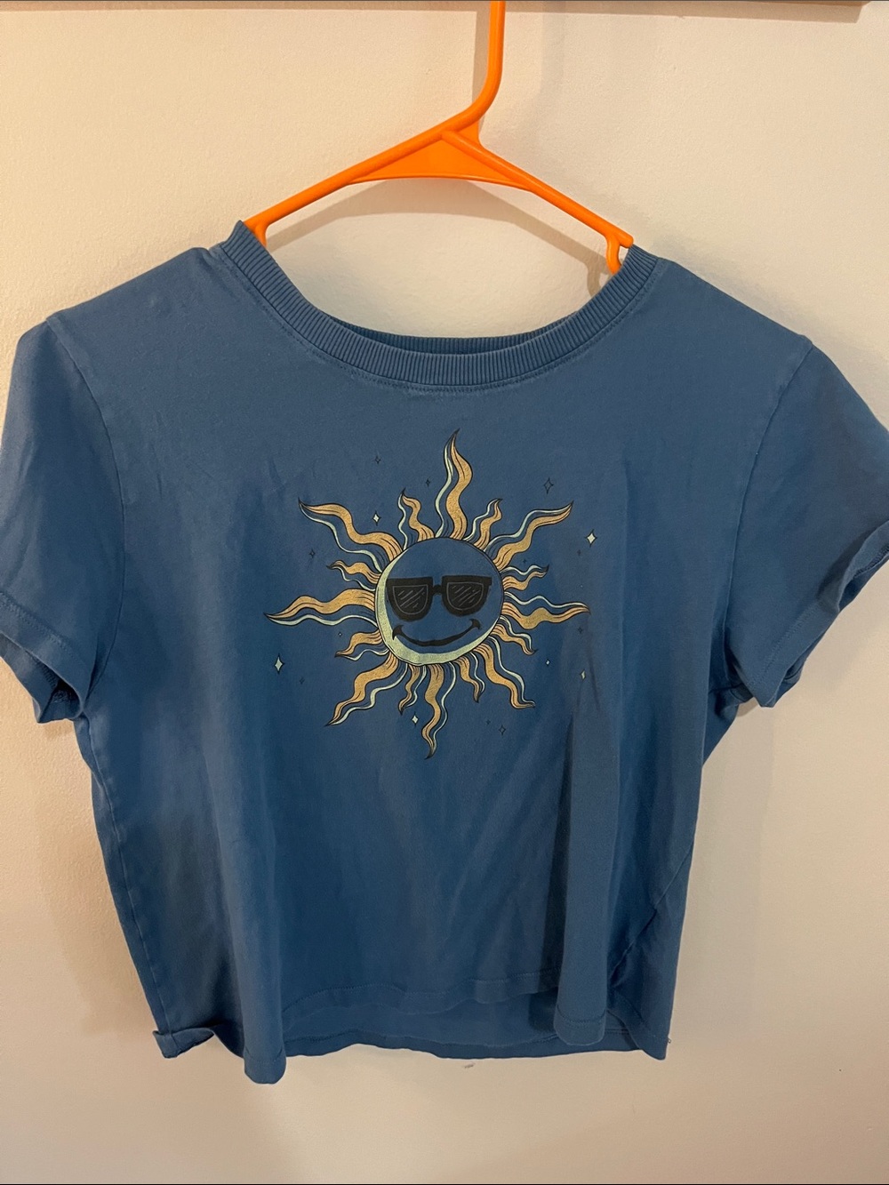 American Eagle Outfitters Blue Sun Graphic Tee